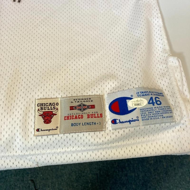 Scottie Pippen Signed 199495 Pro Cut Chicago Bulls Jersey JSA COA - 4