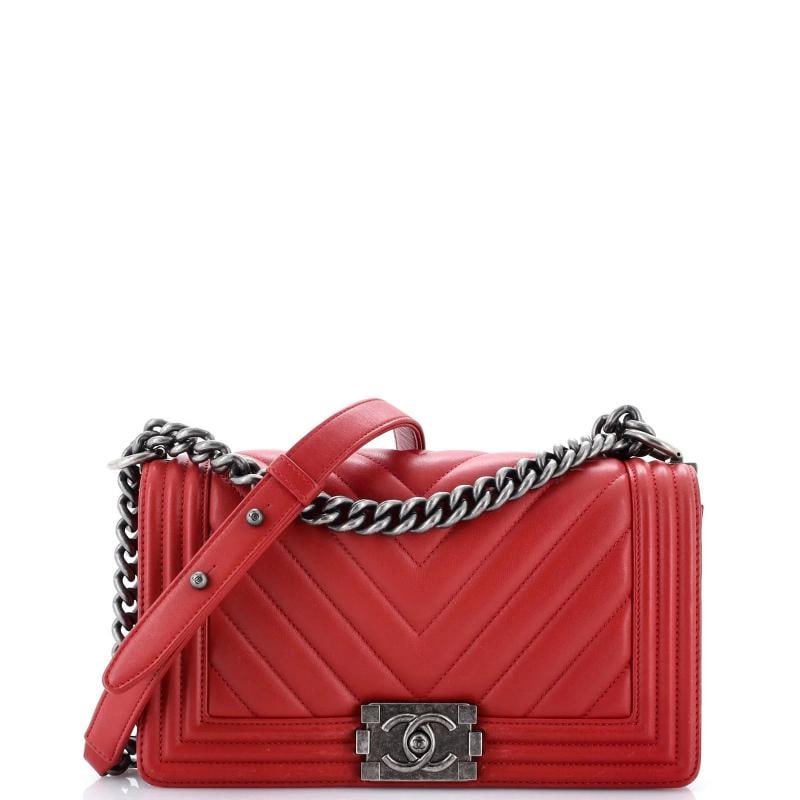Chanel Boy Flap Bag Chevron Lambskin New Medium: Condition Preowned GoodBrand ChanelExterior Material LeatherStyle Shoulder BagsExterior Color RedDepartment WomenSize New Medium 