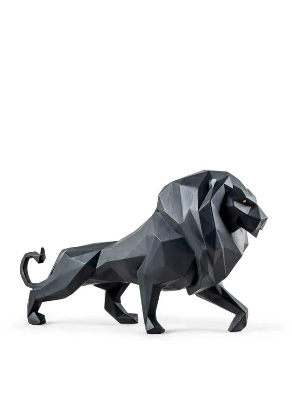 The Lladro Lion Sculpture in Matte Black (Ref. 01009746): The Lladro Lion Sculpture in Matte Black (Ref. 01009746) Material Porcelain Lladrƒ Lion Dimensions Height 25 cm x Width x 14 Lenght x 48 Material Porcelain Lladrƒ Lion Dimensions