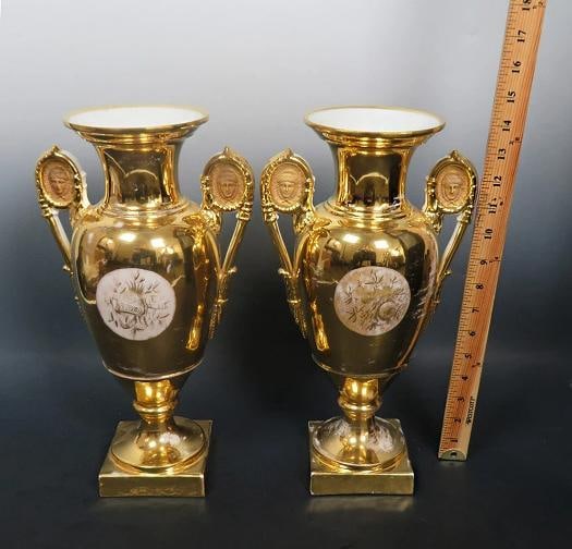 c1830s Fantastic Pair Paris Porcelain Gilt Hand Painted Grecian Urns - 9
