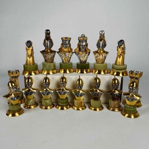 STUNNING Giuseppe Vasari Gorham Silvered Bronze Marble Pieces & Board Chess Set - 3