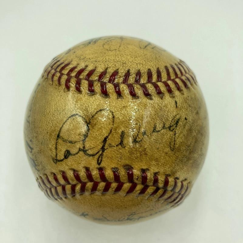 Babe Ruth & Lou Gehrig Sweet Spot 1934 Yankees Team Signed Baseball JSA COA: . In addition to Ruth and Gehrig, the ball features the signatures of Hall of Famers Red Ruffing, Lefty Gomez, Bill Dickey, Tony Lazzeri, Burleigh Grimes, and Joe Sewell (coach).. Sport: