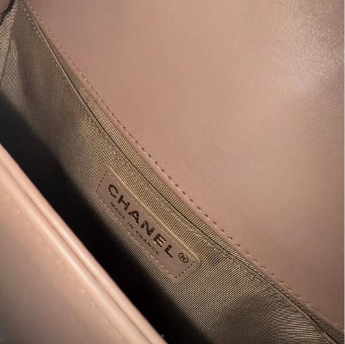 Chanel Old Medium Blush Lambskin Boy Bag quilted (2017-2018) - 10