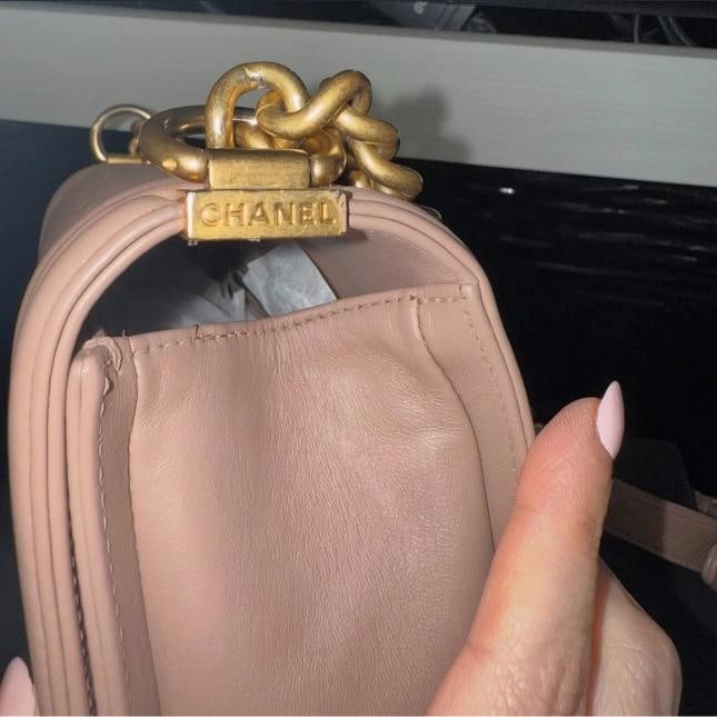 Chanel Old Medium Blush Lambskin Boy Bag quilted (2017-2018) - 12