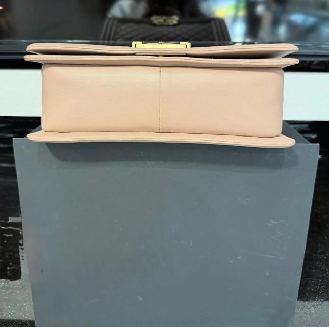 Chanel Old Medium Blush Lambskin Boy Bag quilted (2017-2018) - 4