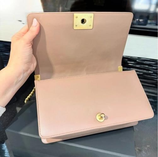 Chanel Old Medium Blush Lambskin Boy Bag quilted (2017-2018) - 8