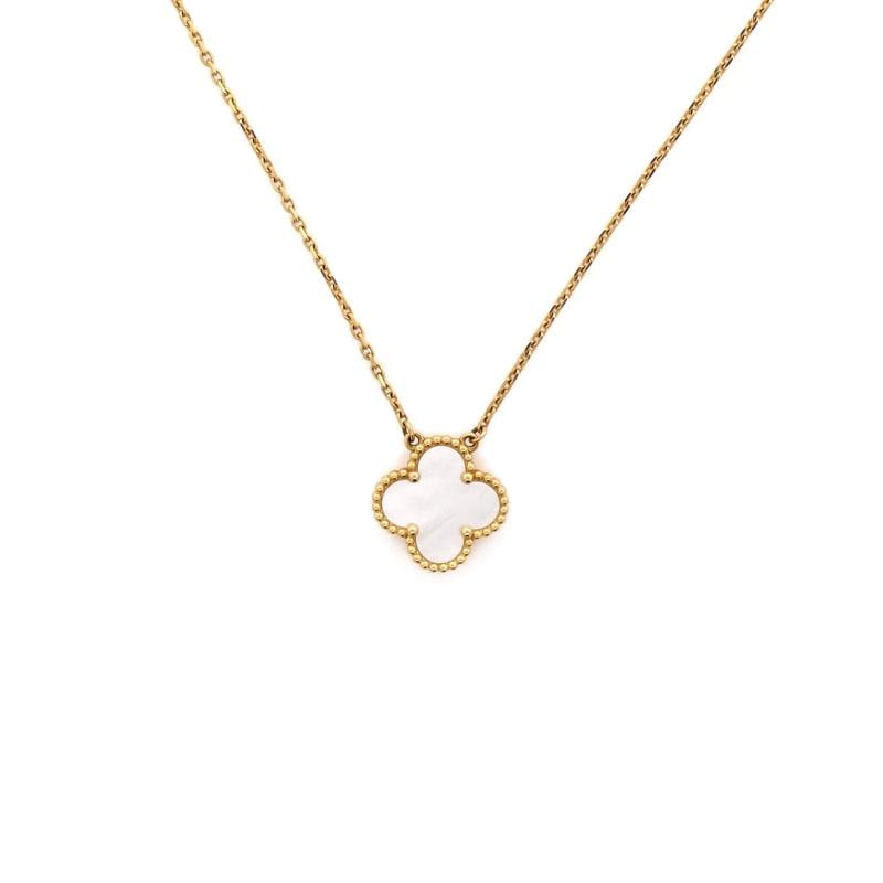 Van Cleef & Arpels Vintage Alhambra Pendant Necklace 18K Yellow Gold and Mother: Measurements: Length: 15.0 - 16.75 ", Pendant Length: 15.40 mm, Pendant Width: 14.95 mm . Condition: Pre-owned,Style: Pendant,Brand: Van Cleef & Arpels,Type: Necklace,Color: Yellow Gold,Metal: 18K