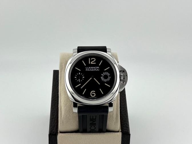 Panerai Luminor Marina 8 Days PAM 590 PAM00590 44mm Black Dial Stainless Steel: Condition: Pre-owned - Excellent,Bezel Color: Silver,Movement: Mechanical (Manual),Seller Warranty: Yes,Year Manufactured: 2010-2019,Band/Strap: Two-Piece Strap,Reference Number: PAM00590, PAM