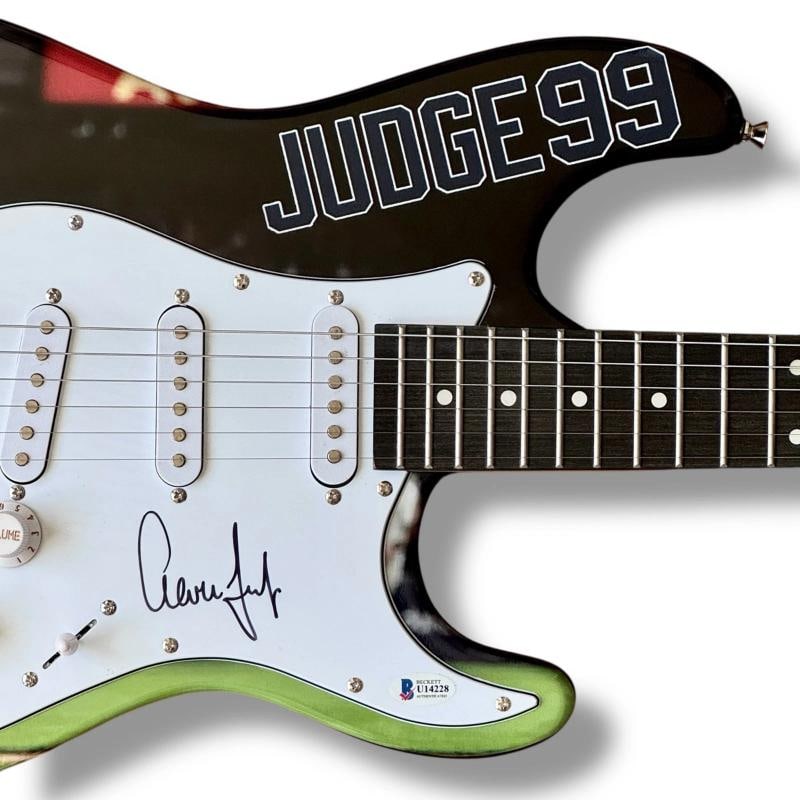 Aaron Judge Signed Custom Guitar (Beckett COA) - 2