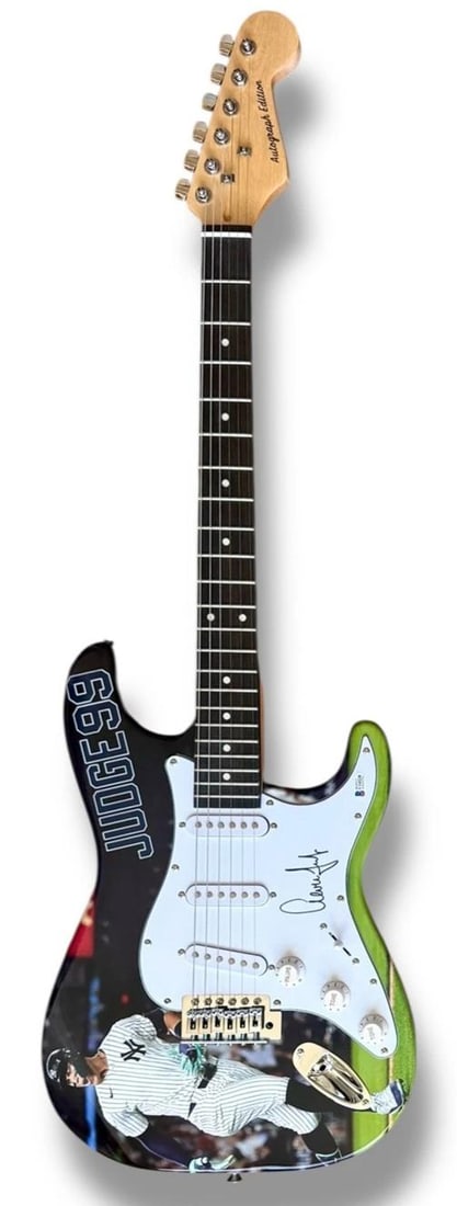 Aaron Judge Signed Custom Guitar (Beckett COA) - 3