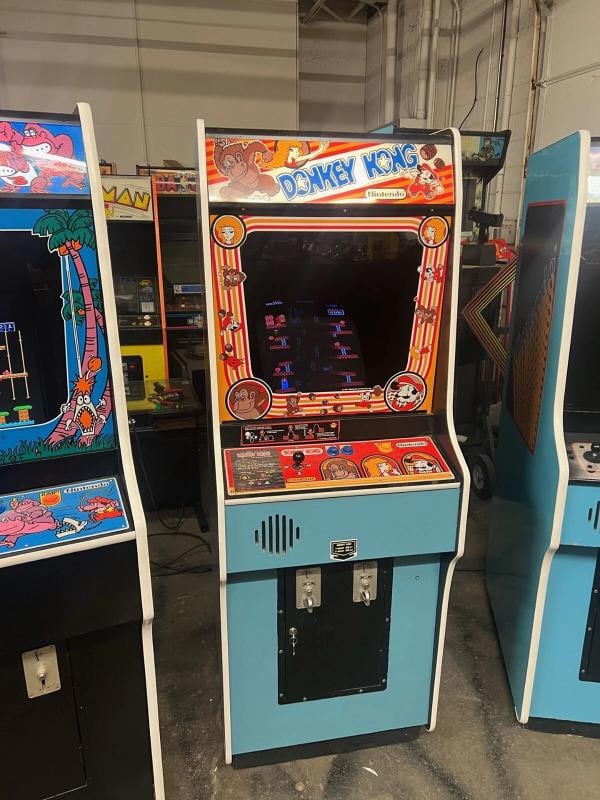 DONKEY KONG ARCADE MACHINE by NINTENDO 1981 (Excellent) *RARE* - 3