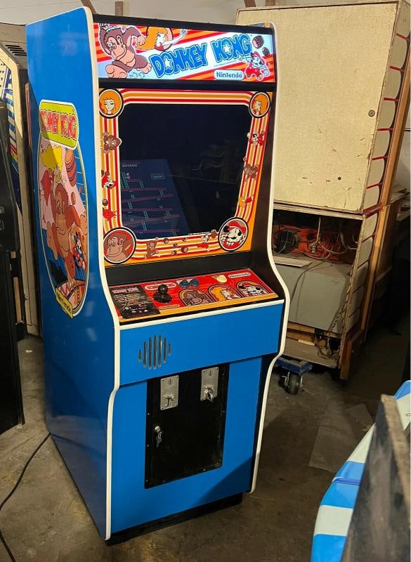 DONKEY KONG ARCADE MACHINE by NINTENDO 1981 (Excellent) *RARE* - 5