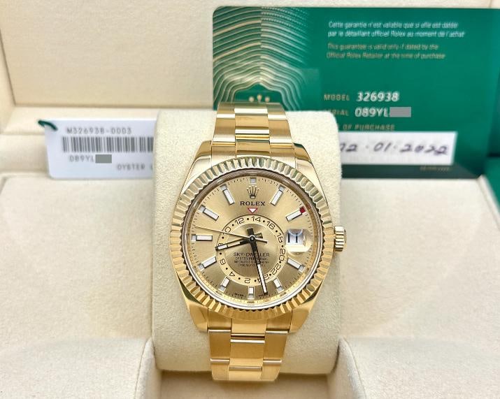 Rolex Sky Dweller 326938 42mm Champagne Dial 18K Yellow Gold Box Paper: Style Number: 326938 Year: 2022 Model: Rolex Sky-Dweller Case Material: 18k Yellow Gold Band: 18k Yellow Gold Bezel: 18k Yellow Gold Fluted Dial: Champagne Crystal: