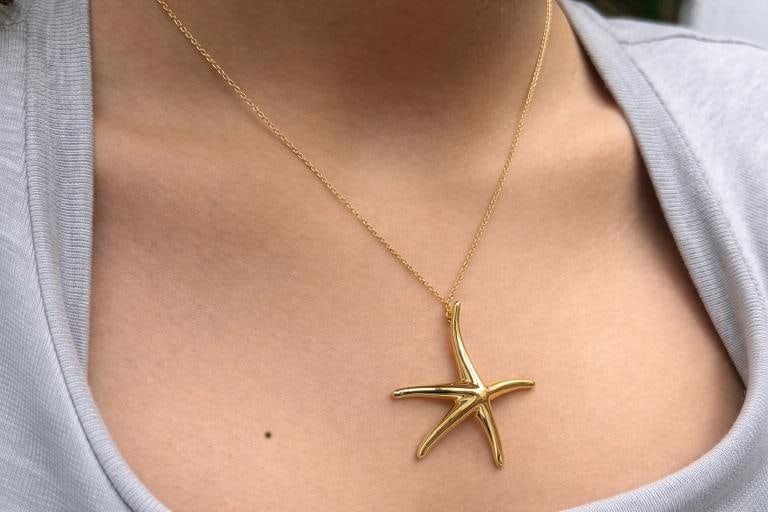 TIFFANY & Co. Elsa Peretti 18k Yellow Gold Starfish Pendant Necklace - 6