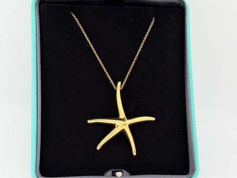 TIFFANY & Co. Elsa Peretti 18k Yellow Gold Starfish Pendant Necklace - 7