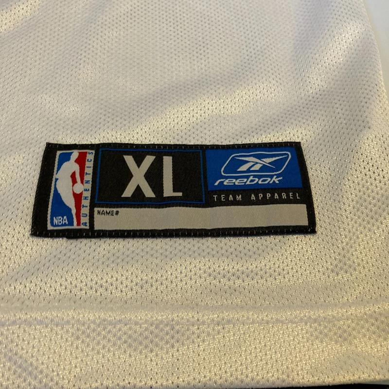 Scottie Pippen Signed Authentic Reebok Chicago Bulls Jersey Beckett - 5