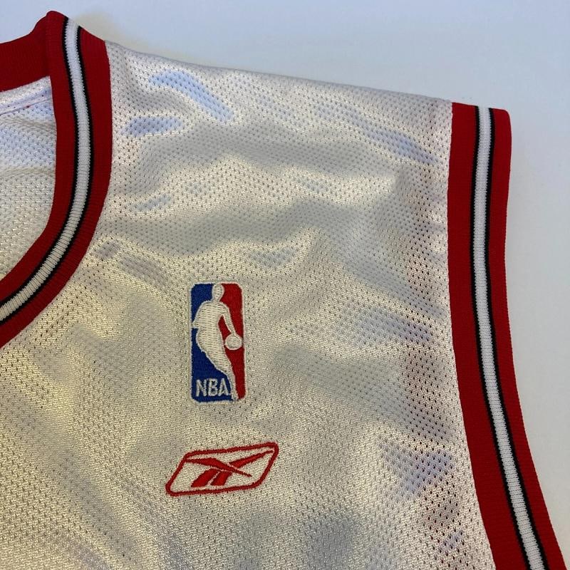 Scottie Pippen Signed Authentic Reebok Chicago Bulls Jersey Beckett - 8