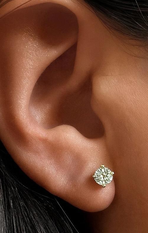 Tiffany & Co Platinum Round Diamond Stud Earrings 0.77 tcw F VVS2 Papers Box - 7