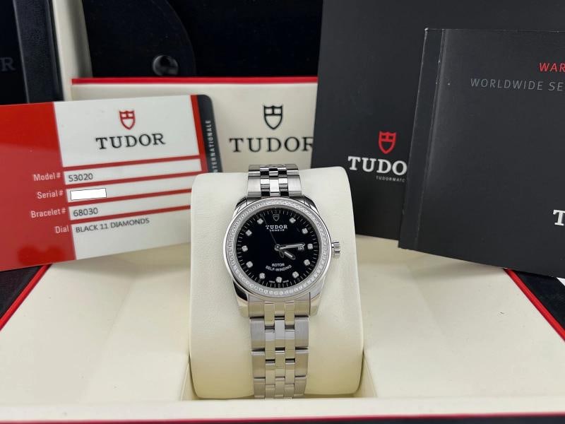 Tudor Glamour Date 53020 31mm Factory Diamond Dial Diamond Bezel Box Papers: Condition: Pre-owned - Good,Country of Origin: Switzerland,Indices: Diamond Markers,Year Manufactured: 2010-2019,Band/Strap: Bracelet,Case Color: Silver,Department: Women,Bezel Type: Diamond,Watch Sha