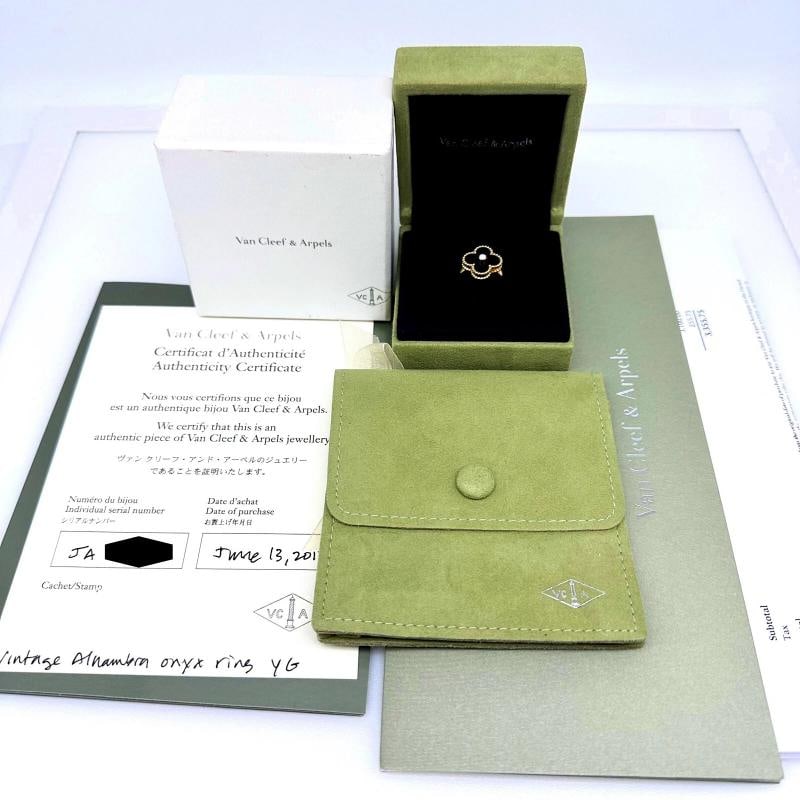 Van Cleef & Arpels Vintage Alhambra Black Onyx Diamond Ring 18k Gold COA Box - 15