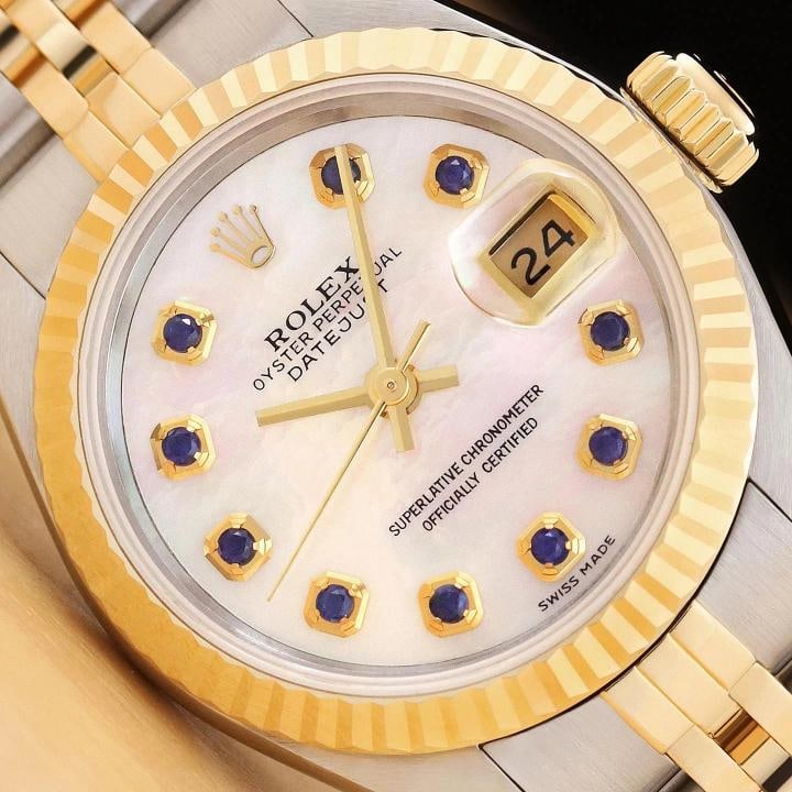ROLEX LADIES DATEJUST 69173 WHITE MOTHER OF PEARL SAPPHIRE 18K GOLD STEEL WATCH: Condition: Pre-owned - Good,Department: Women's,Brand: Rolex,Style: Luxury: Dress Styles,Features: Chronometer, Sapphire Crystal, Screwdown Crown, Self-Winding, Swiss Made, Swiss Movement, Date,Dial: