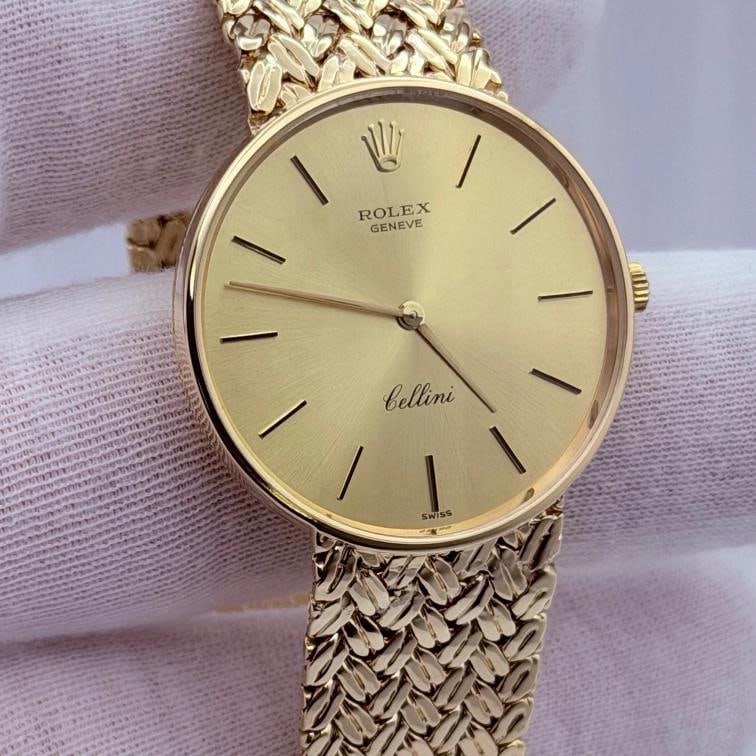 Vintage Rolex Cellini 3833 31mm Champagne Dial Yellow Gold Bracelet - 4