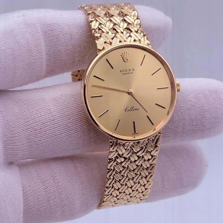 Vintage Rolex Cellini 3833 31mm Champagne Dial Yellow Gold Bracelet - 8