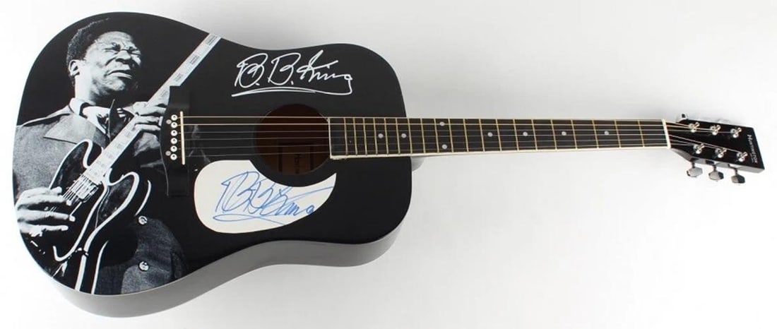 BB KING Signed Custom Guitar (JSA) - 2