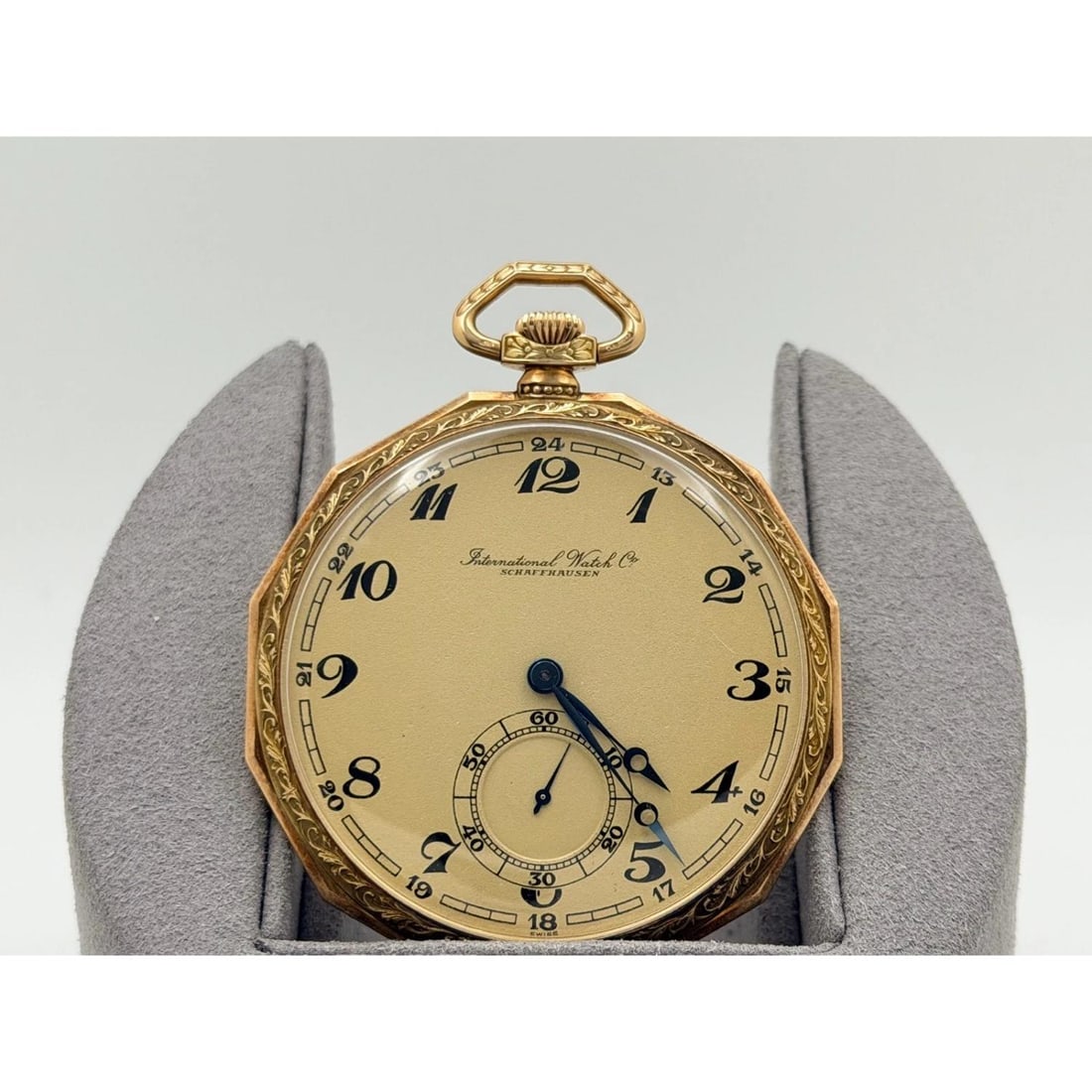 Vintage IWC Schaffhausen 1930s Pocket Watch 14k Yellow Gold Movement 887571: Condition: Pre-owned - Good,Bezel Color: Gold, Yellow,Movement: Mechanical (Manual),Seller Warranty: Yes,Year Manufactured: 1930-1939,Vintage: Yes,Reference Number: 887571,Brand: IWC,Case Color: Gold,