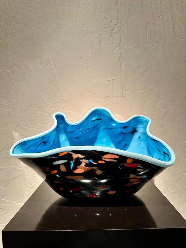 Dan LaChaussee Signed Hand Blown Glass Bowl~(6"H x 12"L x 9"W): Condition: New: A brand-new, unused, unopened, undamaged item in its original packaging (where packaging is applicable). Packaging should be the same as what is found in a retail store, unless the