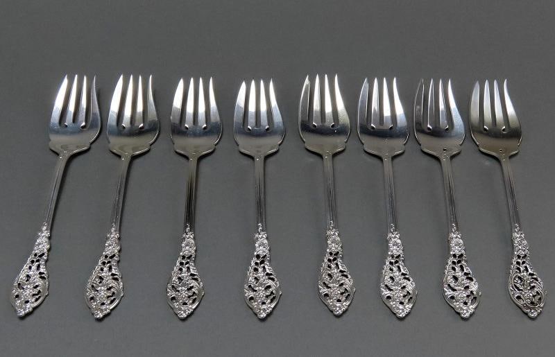 Stunning 36pc Sterling Silver Reed and Barton Florentine Lace Pat Serves 6 - 7