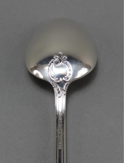 Stunning 36pc Sterling Silver Reed and Barton Florentine Lace Pat Serves 6 - 9