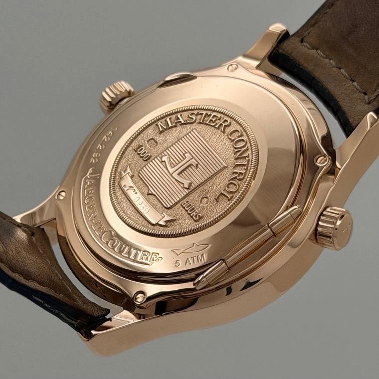 Jaeger LeCoultre Master Geographic Q1422420 38mm 18K Rose Gold Box Paper - 10