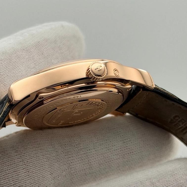 Jaeger LeCoultre Master Geographic Q1422420 38mm 18K Rose Gold Box Paper - 7