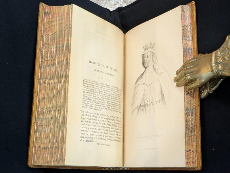 1852 Lives of the Queens of England from the Norman Conquest Fine Leather Bindin - 9