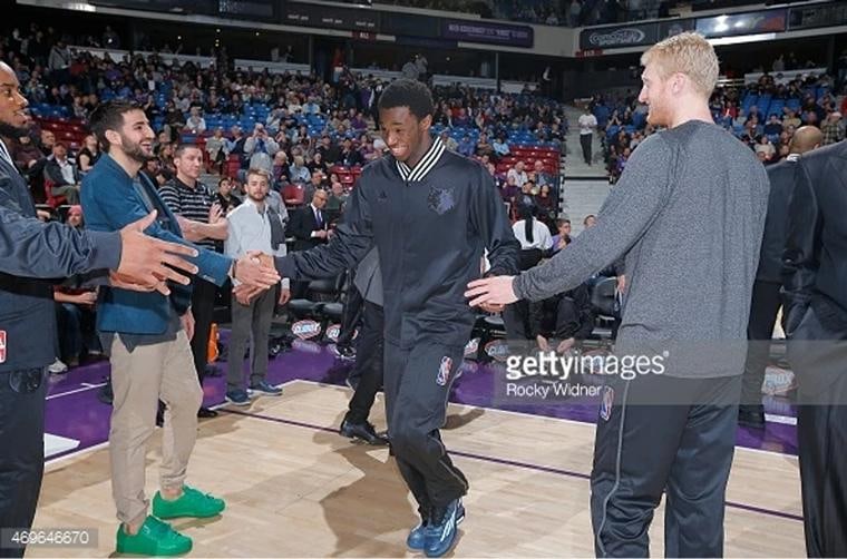 TIMBERWOLVES ANDREW WIGGINS GAME USED WORN SIGNED AUTO SHOES ROOKIE SEASON PSA - 11