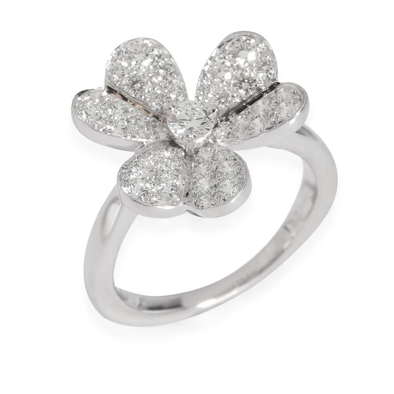Van Cleef & Arpels Frivole Ring in 18k White Gold 0.8 CTW - 2