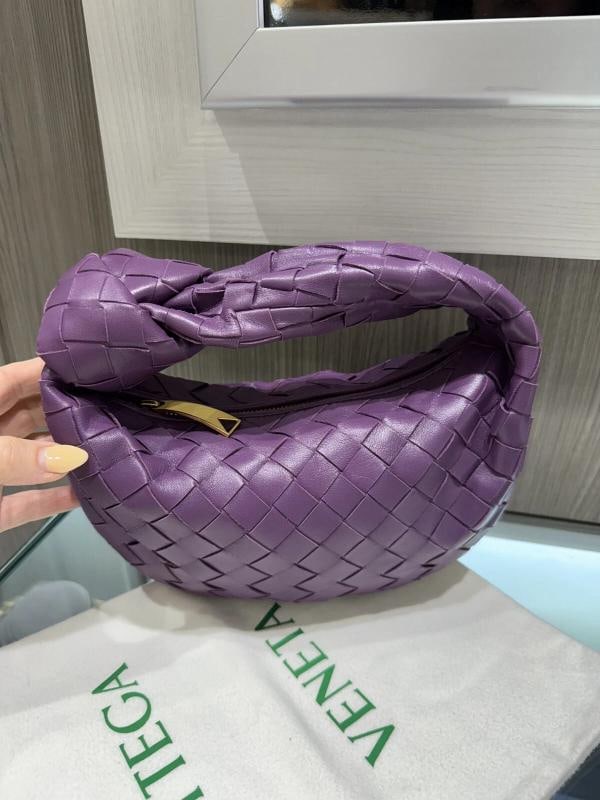 Bottega Veneta Jodie Hobo Bag Mini Purple Leather - 2