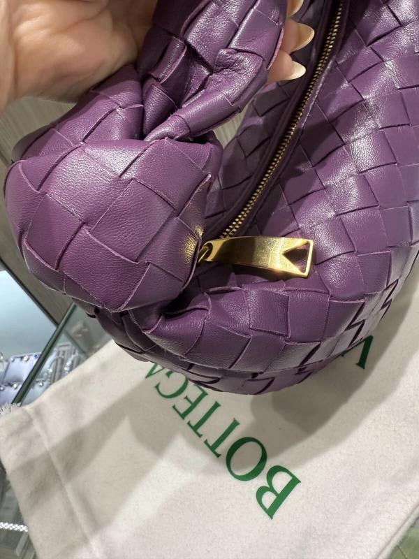 Bottega Veneta Jodie Hobo Bag Mini Purple Leather - 7