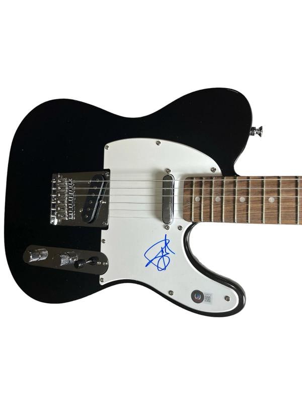 BILLIE JOE ARMSTRONG SIGNED AUTOGRAPH FENDER TELECASTER GUITAR BAS GREEN DAY: Industry: Music,Signed: Yes,Autograph Authentication: Beckett,Original/Reproduction: Original,Country of Origin: United States 