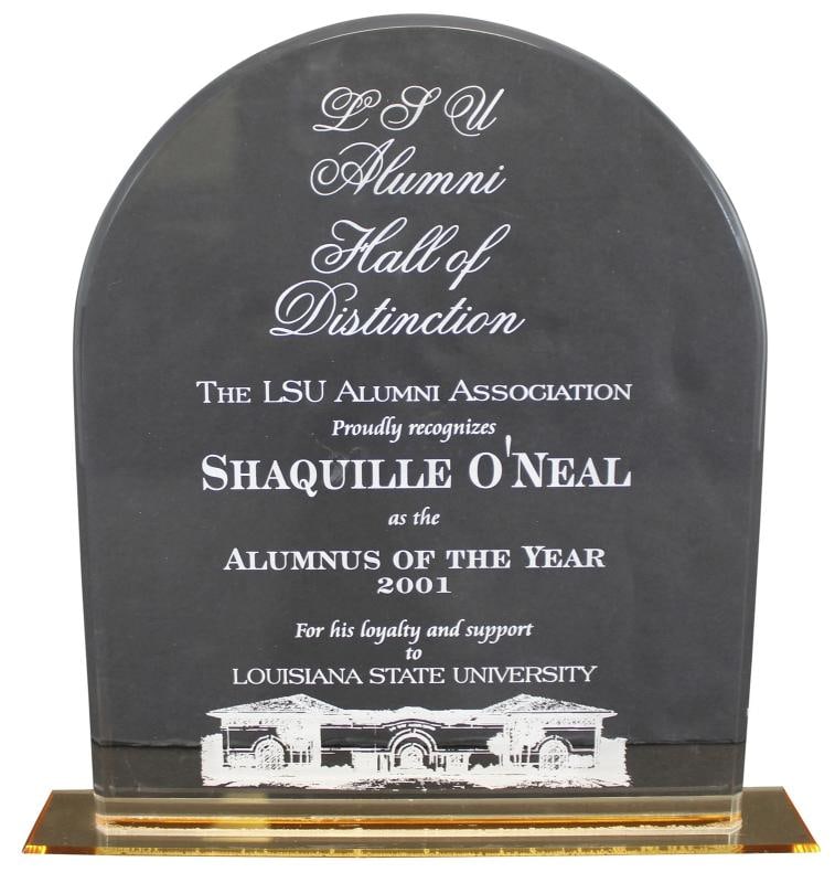 LSU Shaquille O'Neal 12 Inch 2001 LSU Alumnus of the Year Trophy Un-signed: Product: Not Available,Player: Shaquille O'Neal,Original/Reprint: Original,Autograph Authentication: PPC,Team: Los Angeles Lakers,PRODUCT_COA: PPC,PRODUCT_SIGNED_BY_NAME: Shaquille