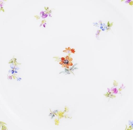 Great Set 12 Meissen Porcelain Plates Scattered Flowers and Gilding - 4
