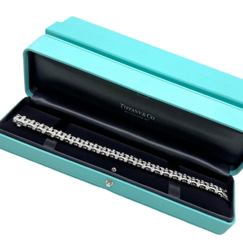Tiffany & Co Vannerie Basket Weave Diamond Bracelet in 18kt White Gold - 2