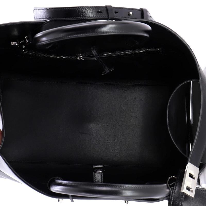 Salvatore Ferragamo Hug Top Handle Bag Leather Large - 5