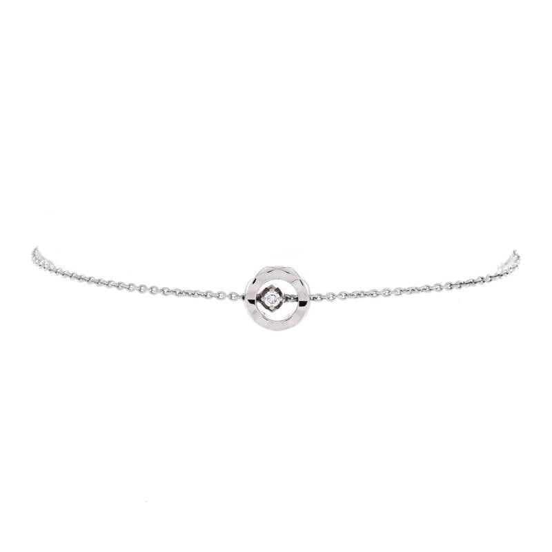 Chanel Coco Crush Letters Bracelet 18K White Gold with Diamond: Condition: Pre-owned - Good,Brand: Chanel,Main Stone: Unknown,Metal: 18K White Gold,Metal Purity: 18K,Style: Bracelet,Type: Bracelet,Color: White Gold,Material: 18K White Gold