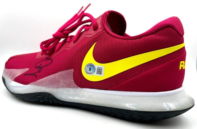Rafael Nadal Signed Tennis Shoe Nike Vapor Cage 4 RAFA Beckett BAS - 3
