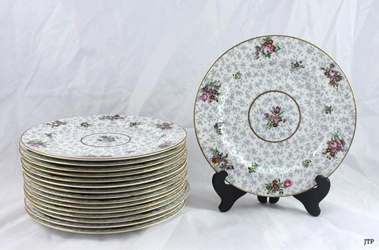 Lovely 14 Tiffany Royal Doulton Floral Luncheon Plates: Condition: Used: An item that has been used previously. The item may have some signs of cosmetic wear, but is fully operational and functions as intended. This item may be a floor model or store