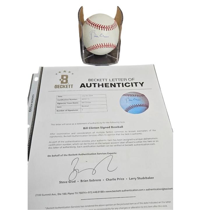 President Bill Clinton Signed Autograph Rawlings MLB Baseball BECKETT BAS LOA - 2