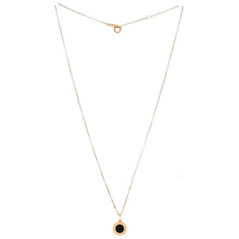 Bvlgari Bvlgari Bvlgari Pendant Necklace 18K Yellow Gold with Onyx - 2