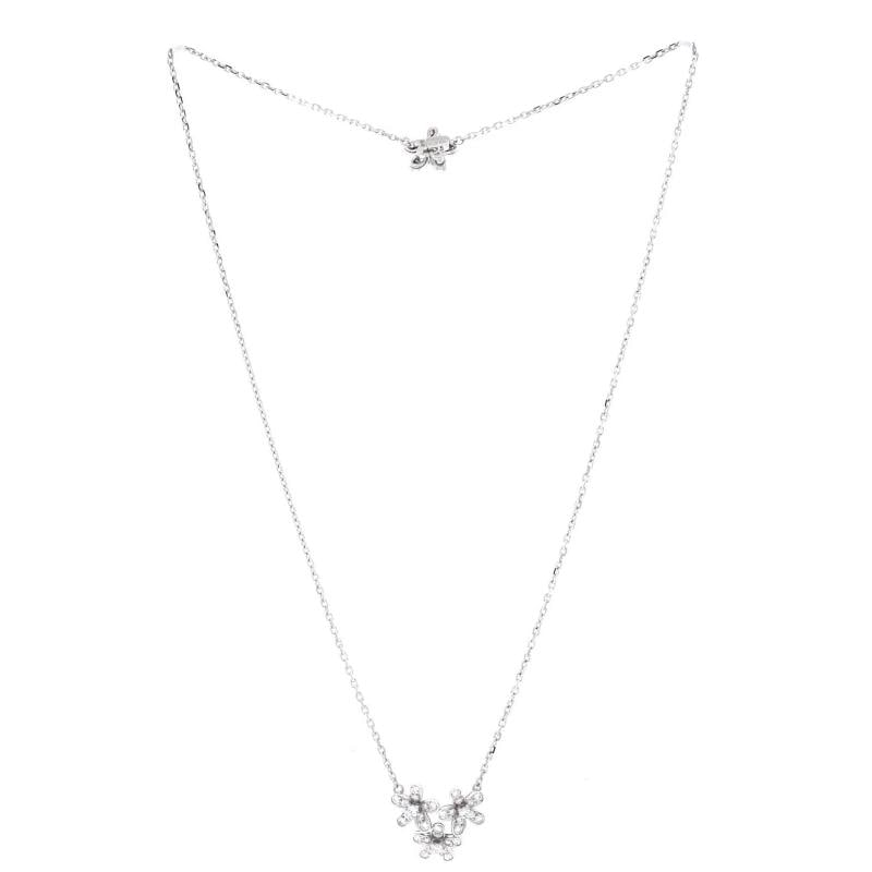 Van Cleef & Arpels Socrate 3 Flower Pendant Necklace 18K White Gold and Diamonds - 3